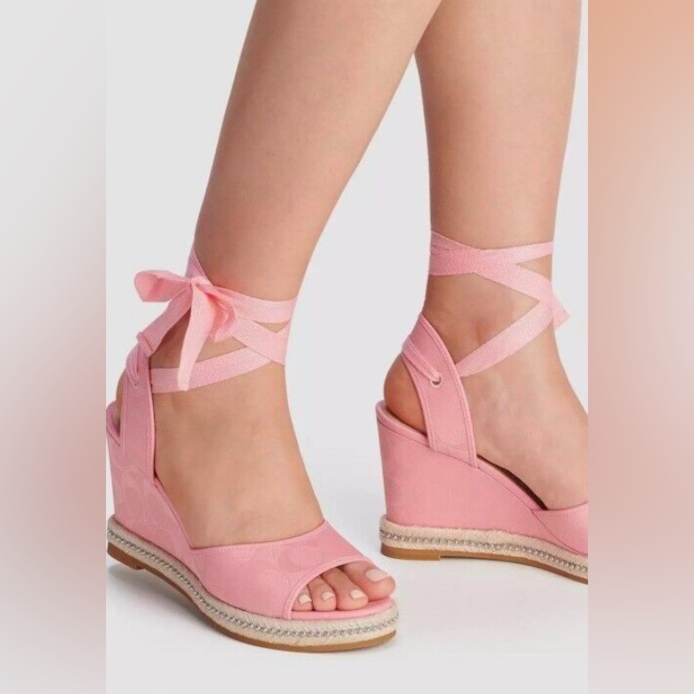 NWT pink coach heels